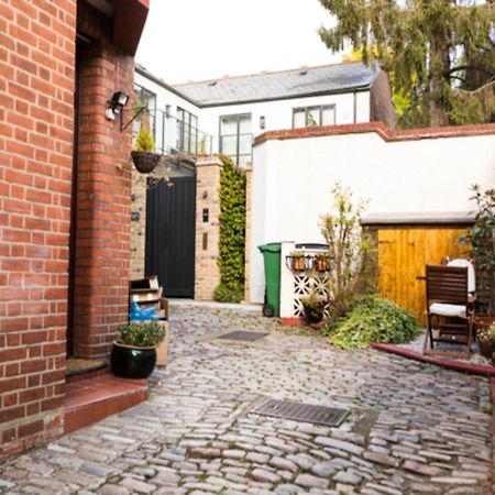 Hampstead 19Th Century Village Cottage Лондон Екстериор снимка
